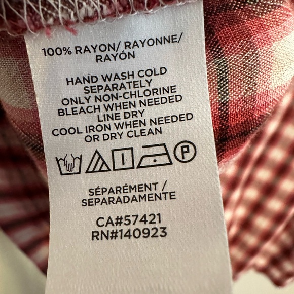 โค๏ธ BOGO Brick Red Plaid peasant style blouse Size Medium - Picture 7 of 10